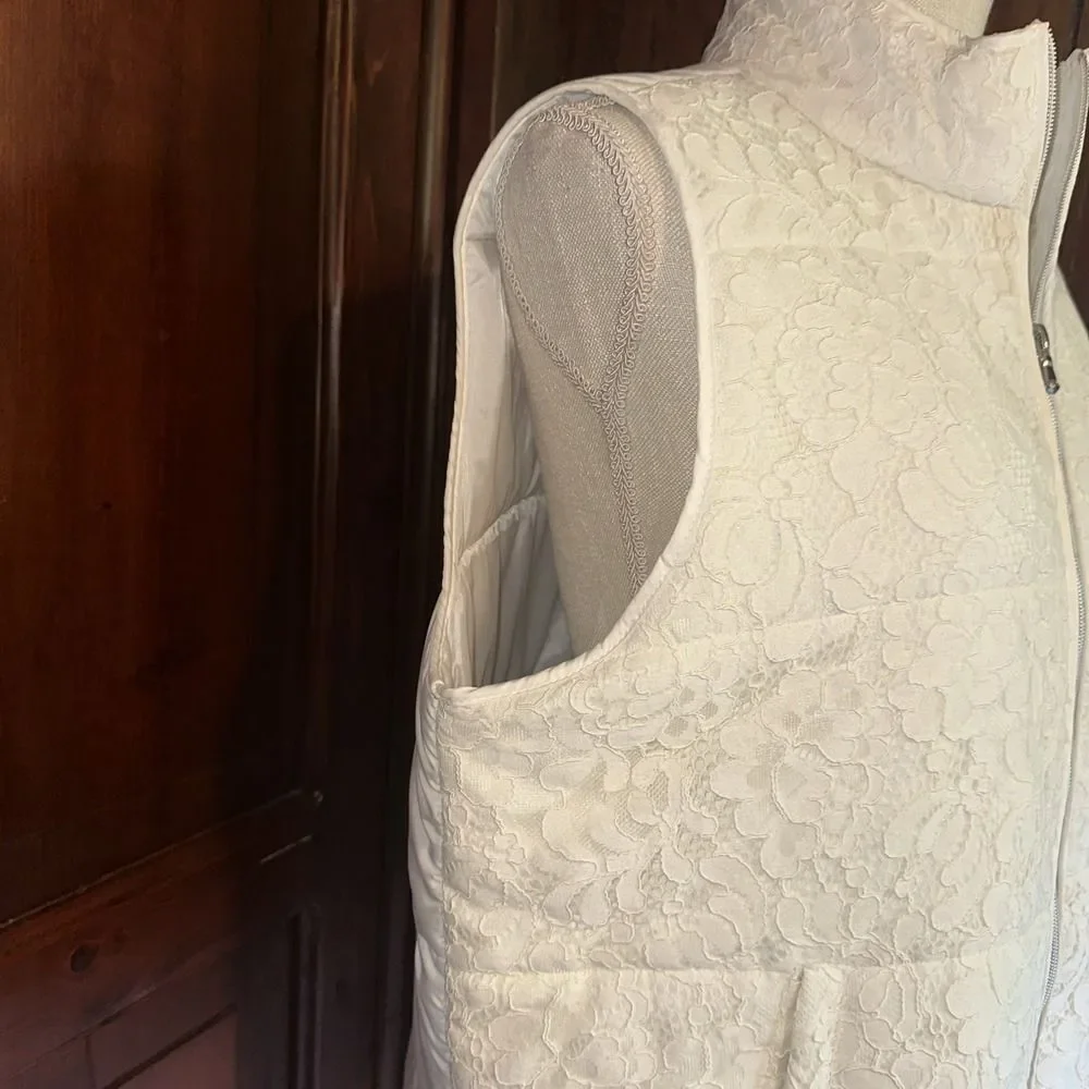 Ruby Rd. Women's Full Zip Lace Puffer Vest‎ White Size 16 EUC